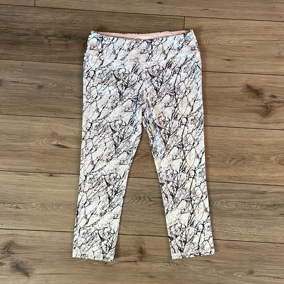 Marika Sport white marbled capri leggings - Picture 4 of 10